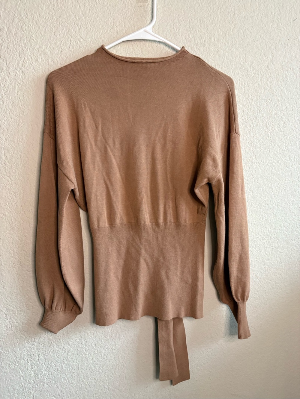 Women's Tie-Back Crewneck Sweater in Camel